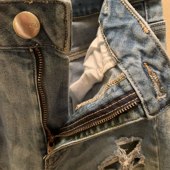 American Eagle Outfitters Super stretch high rise Jeans - Picture 10 of 12